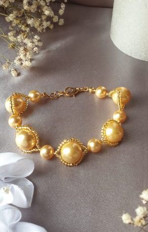 Bracelet double en perles de cristal nacré