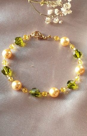 Bracelet en perles de pur cristal et cristal nacré
