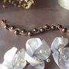 Bracelet en perles de cristal nacré et rocailles calibrées