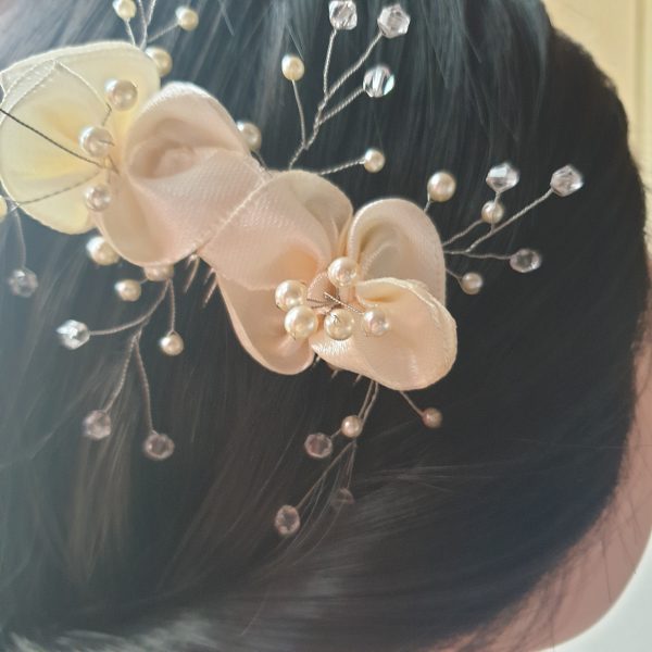 Peigne de mariée en satin et perles