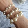 Bracelet en perles de cristal nacré et rocailles calibrées