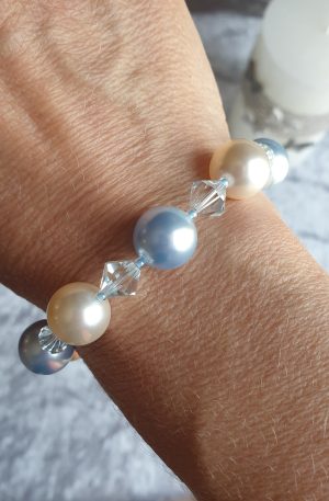 Bracelet en perles de pur cristal et cristal nacré