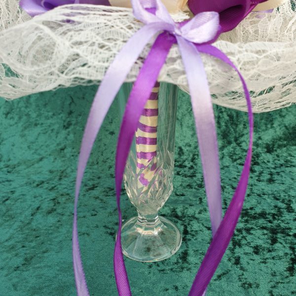 Bouquet de mariée à base de fleurs en satin