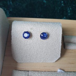 Boucles d'oreilles en cristaux