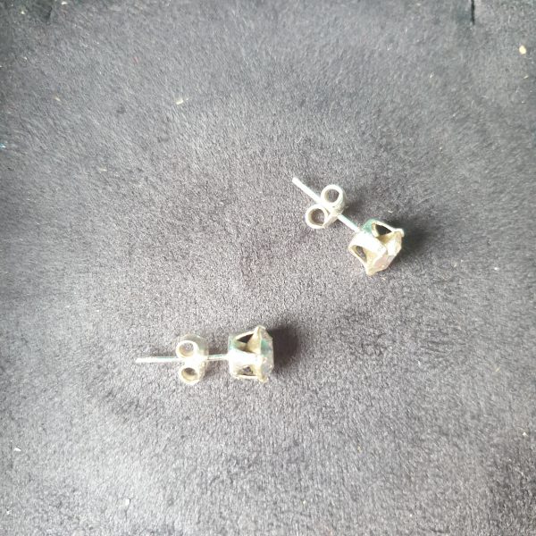 Boucles d oreilles de cristaux sertis