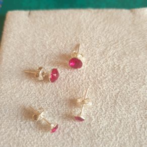 Boucles d oreilles de cristaux