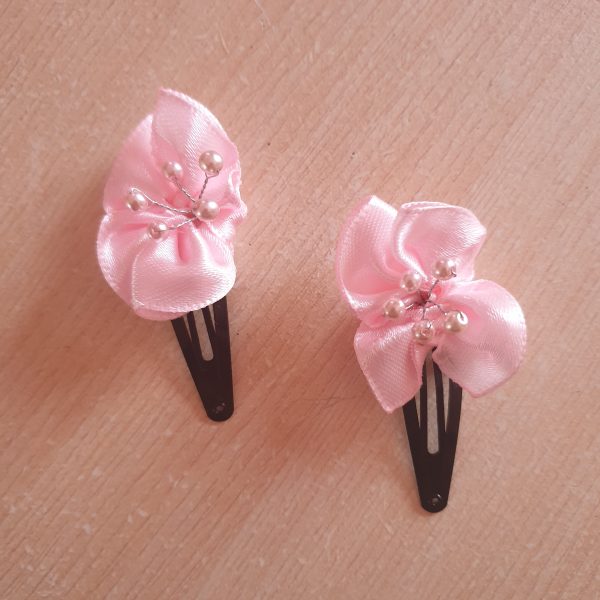Pinces clip en satin et perles
