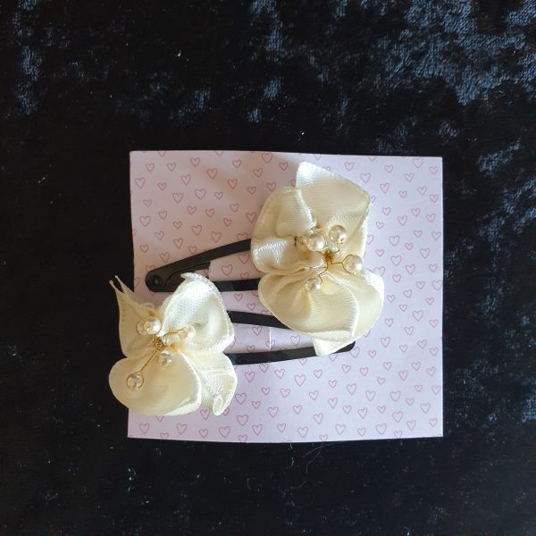 Pinces clip en satin et perles