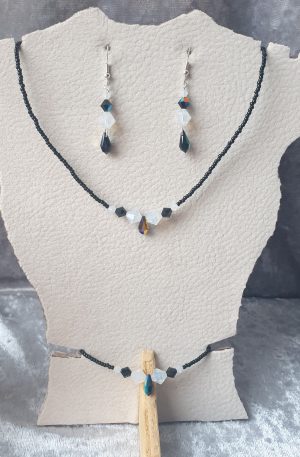 Parure gouttes en purs cristaux