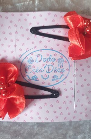 Pinces clip en satin et perles