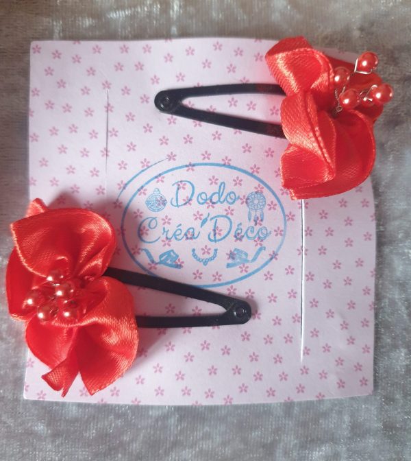 Pinces clip en satin et perles
