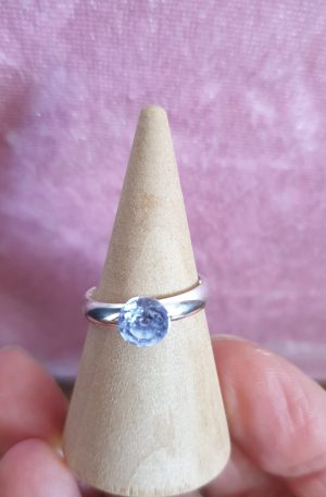 Bague ajustable en cristal