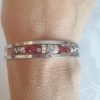 Bracelet jonc avec cristaux