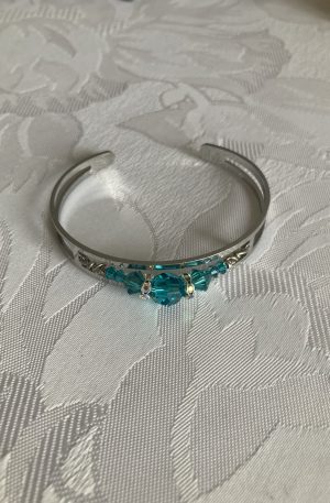 Bracelet jonc avec cristaux