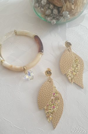 Ensemble bracelet et boucles d'oreilles