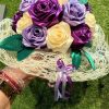 Bouquet de mariée à base de fleurs en satin