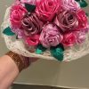 Bouquet de mariée à base de fleurs en satin